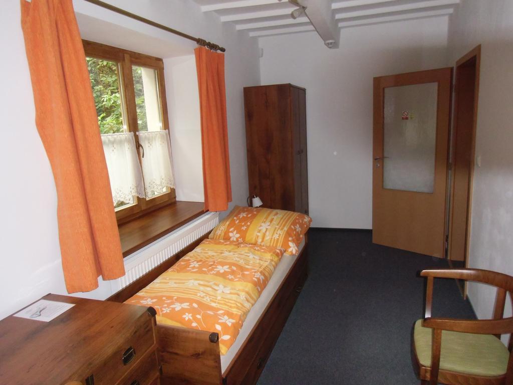 Hotel Penzion Pod Zámkem Zruc nad Sazavou Zimmer foto